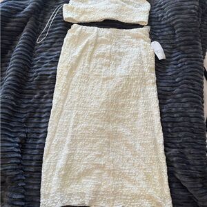 Two-Piece White skirt set